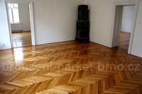 dřevěná podlaha parkety Brno